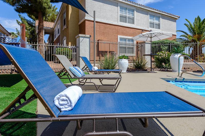 Poolside Loungers | Enjoy the ultimate relaxation, while laid back and working on that Arizona tan!