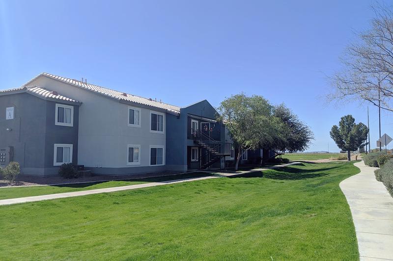 Walking Paths | Take a jog around our community on our walking paths.