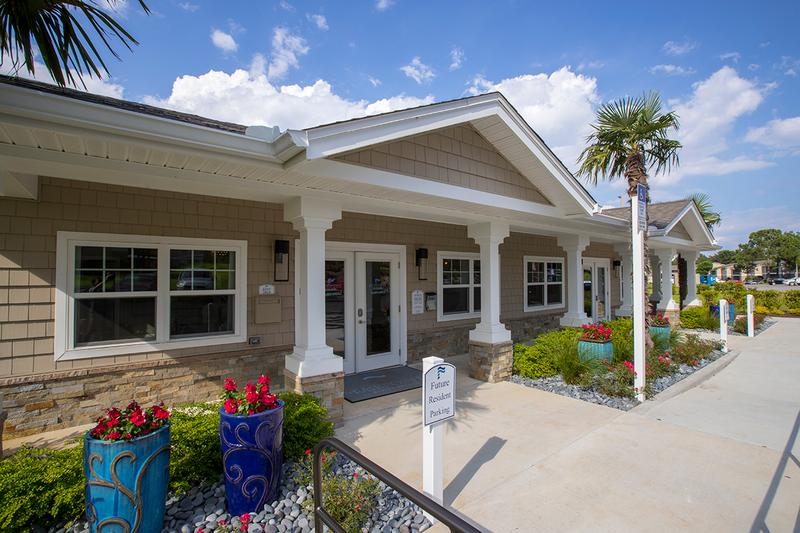 Resident Clubhouse | Come on into our resident clubhouse and say hello to our friendly staff, or get fit in our fitness center.