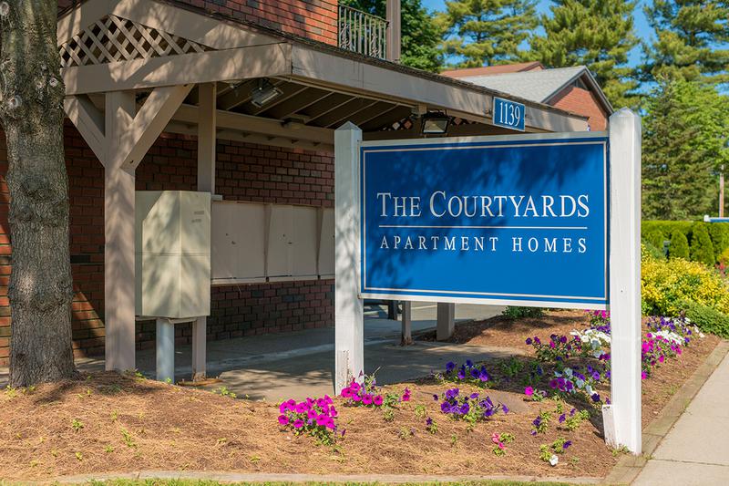 Welcome Home to The Courtyards | The Courtyards offers great apartments for rent in West Springfield, MA.