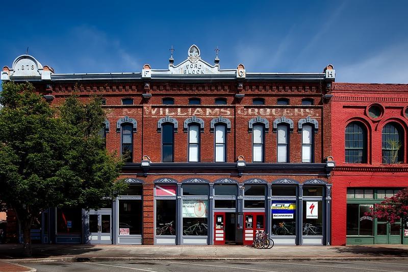 Minutes from Downtown Westfield | Our apartments are located near Westfield's quaint downtown.