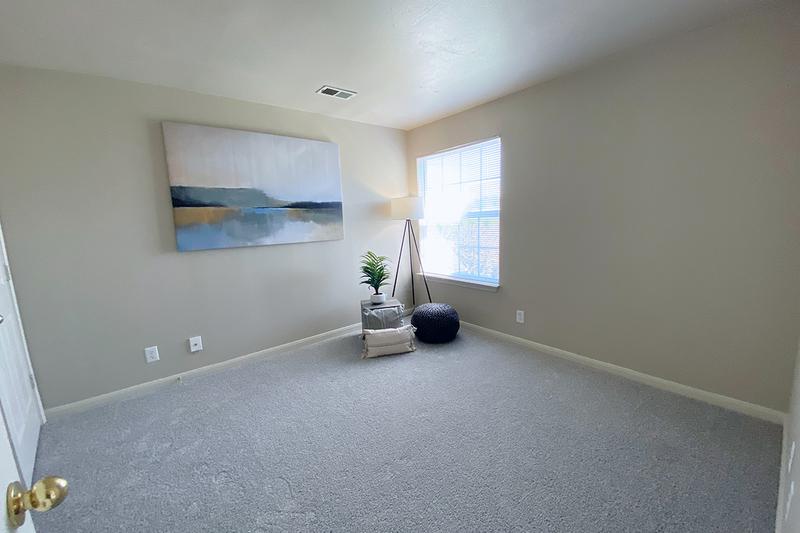 Bedroom | Spacious bedrooms featuring large closets with built-in organizers.