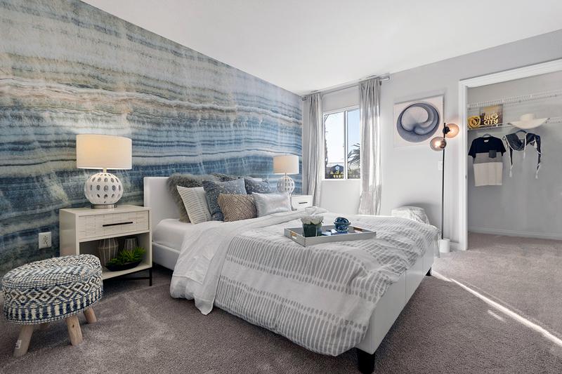Guest Bedroom | Not only do you have a big Master, but you have a huge guest bedroom too! With its’ ample square footage, each guest bedroom also comes with its’ own walk-in closet!