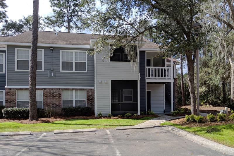 Building Exterior | Enjoy the fresh look of our newly painting buildings.