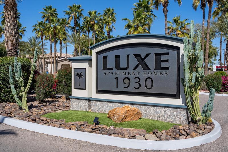 Welcome to Luxe 1930 | Enjoy modern, luxury living in the East Valley.