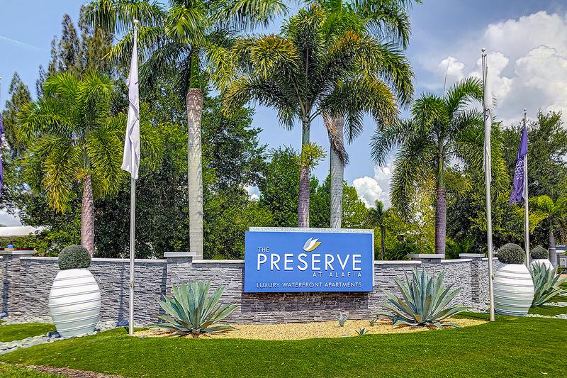 Welcome Home | Live in a tropical paradise at The Preserve at Alafia, just south of Brandon and minutes from downtown Tampa and Ybor City.