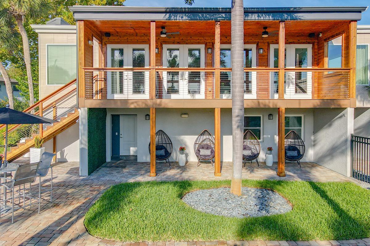 Sit out on our clubhouse patio and enjoy some fresh air while overlooking the pool.