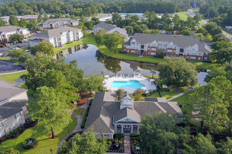Aerial View of Community | A bird's eye view of Eagle's Pointe apartments in Brunswick, GA.