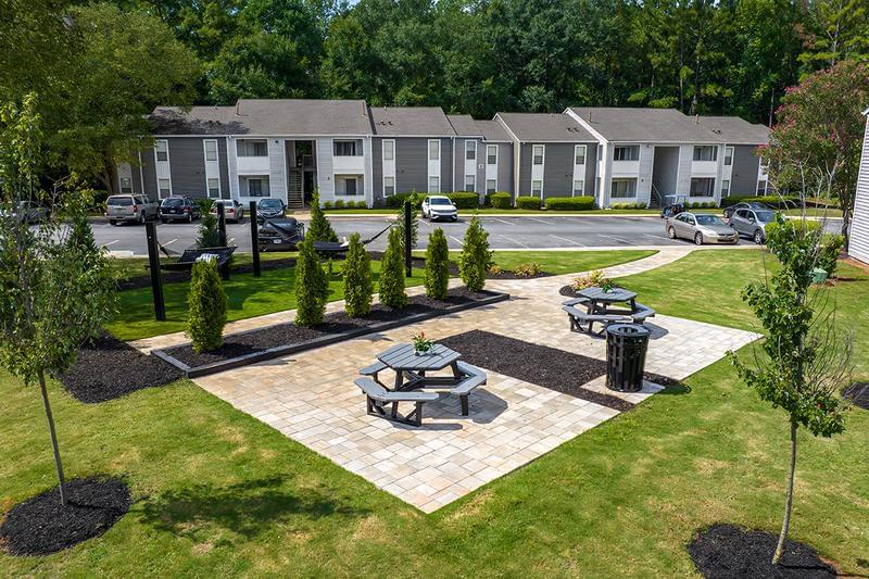 BBQ Grills & Picnic Areas | Throughout the community we have designated BBQ grill and picnic area for you and your friends & family to enjoy the outdoors!