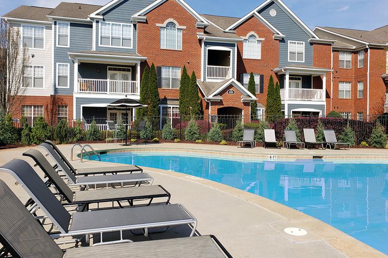 Apartment Photos Woodlawn Park in McDonough, GA