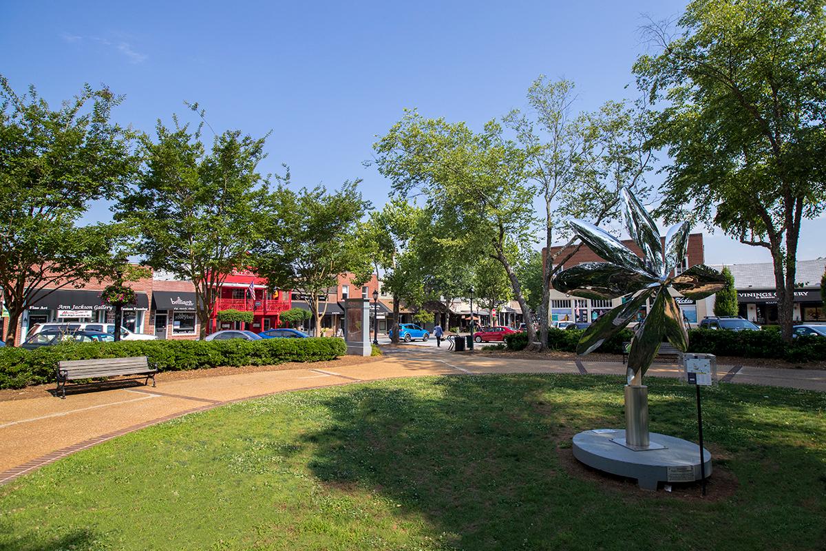 Enjoy living minutes from downtown where you’ll find local restaurants, boutiques, and fun events.