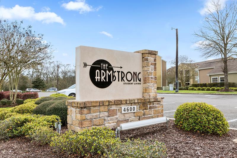 Welcome Home to The Armstrong! | Roommate friendly off-campus housing just minutes from Louisiana State University!