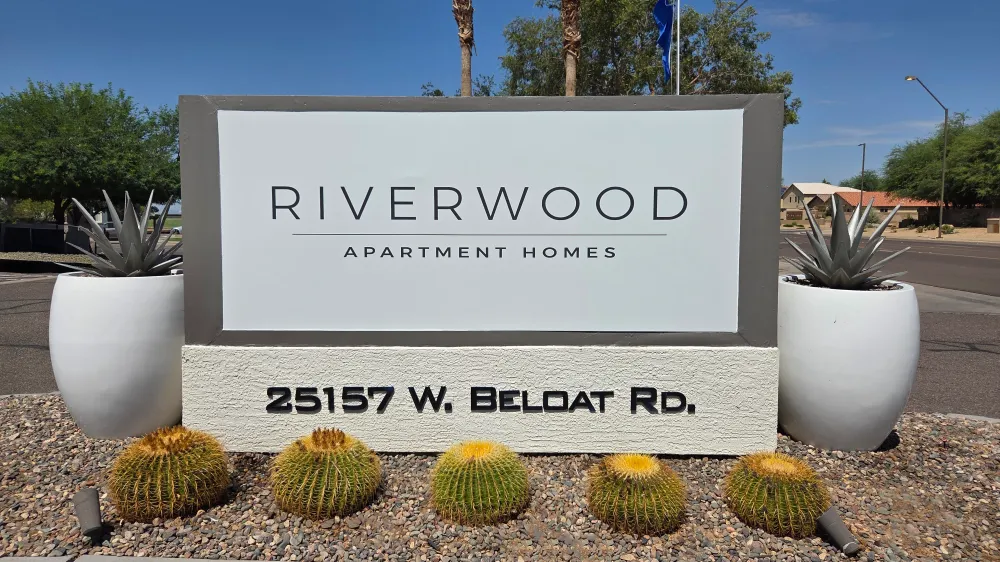Riverwood Apartments official property photograph
