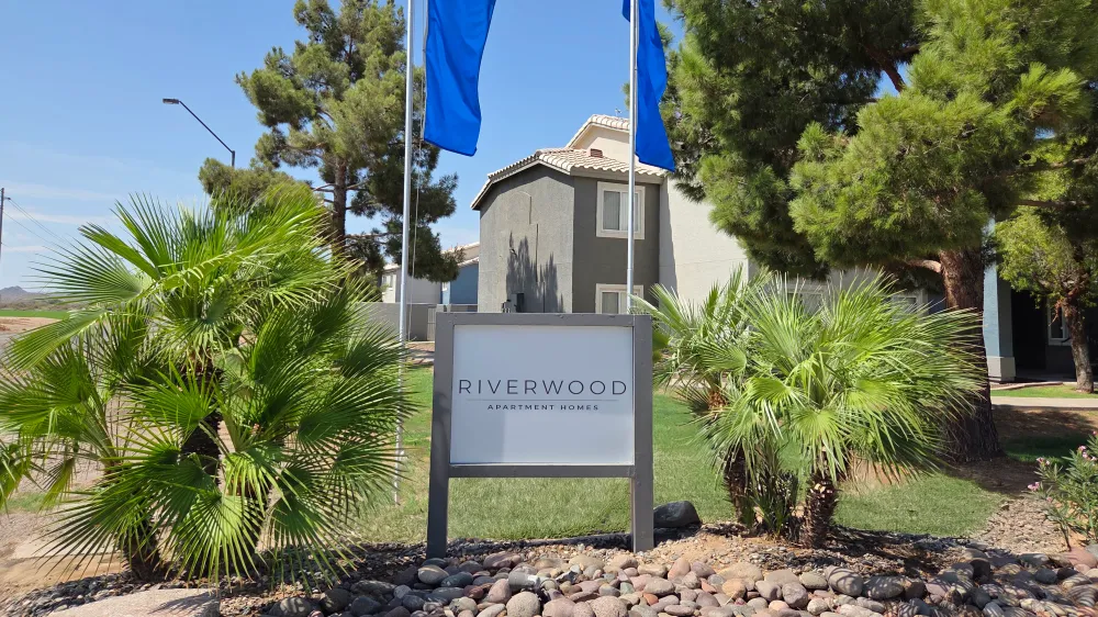 Riverwood Apartments official property photograph