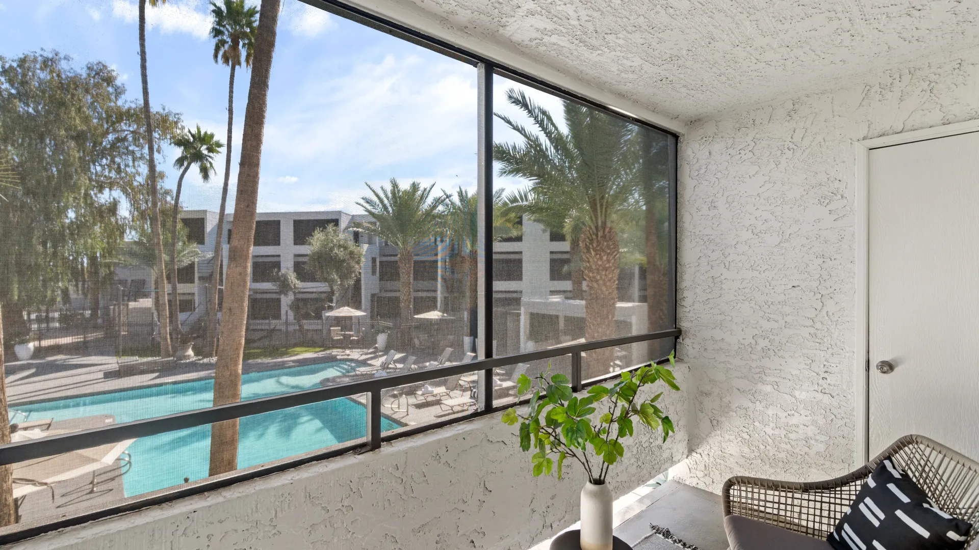 1 Bedroom Apartment Floor Plans Pricing Beacon At 601