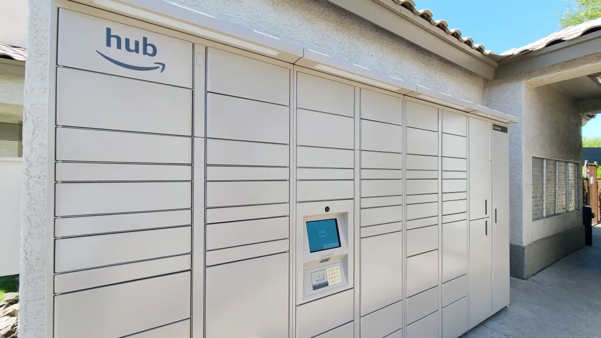 Package lockers, conveniently located near the resident mail center, guarantee round-the-clock access to your deliveries.