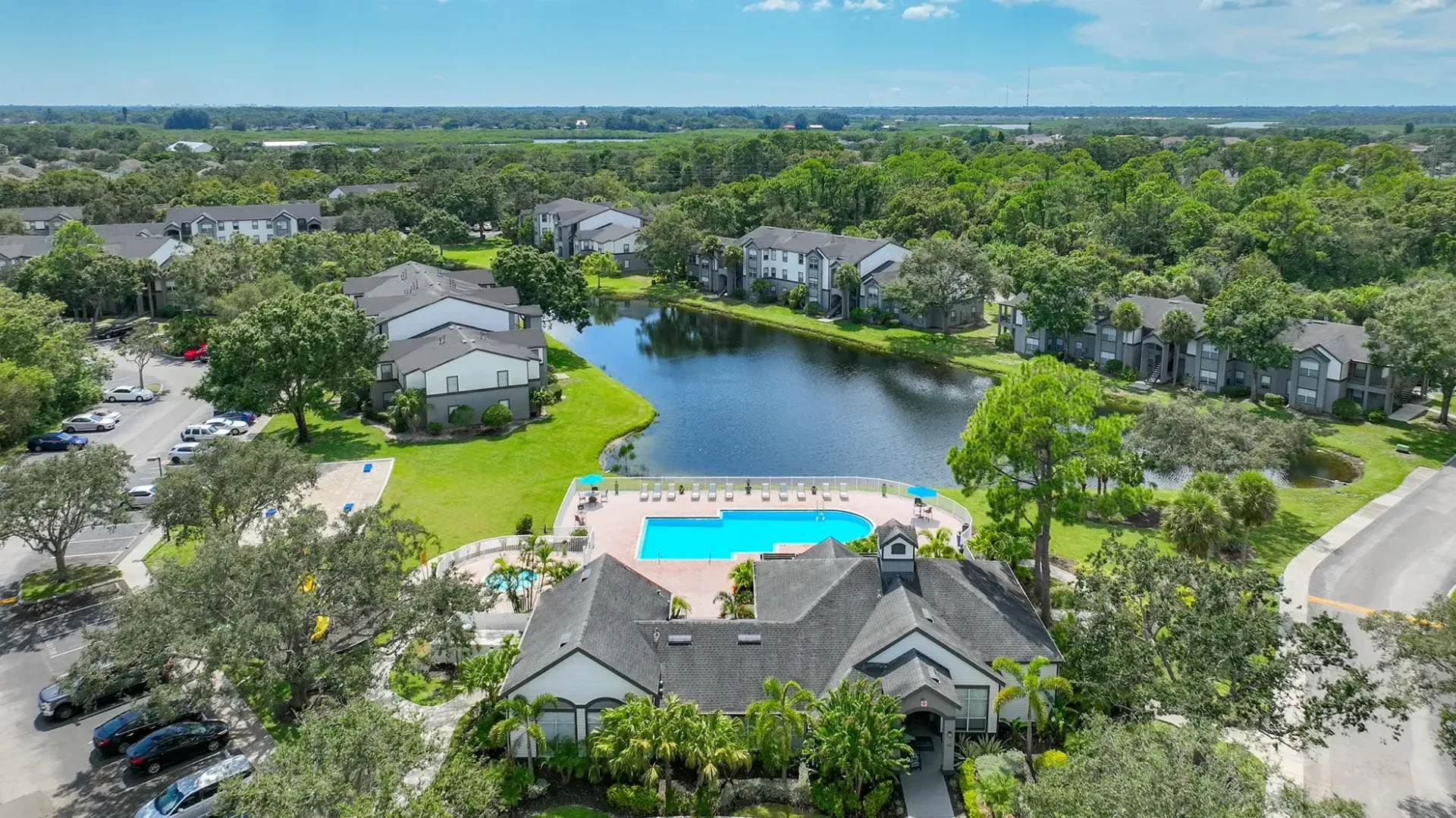 An aerial view of Eden Pointe Apartments in Bradenton, Florida